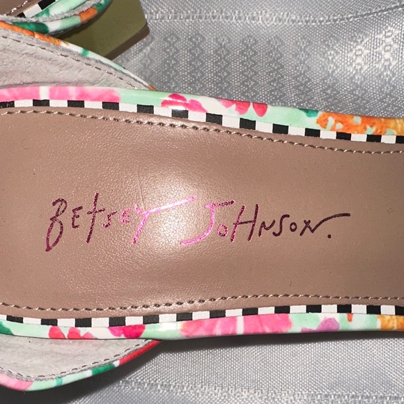 Betsey Johnson Brandee Sandals Size 10 - Picture 3 of 6